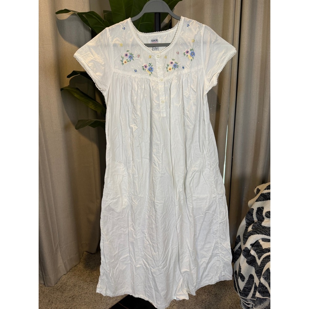 Honors Intimates White 100% Cotton Embroidered Floral Lace Trim Nightgown Medium